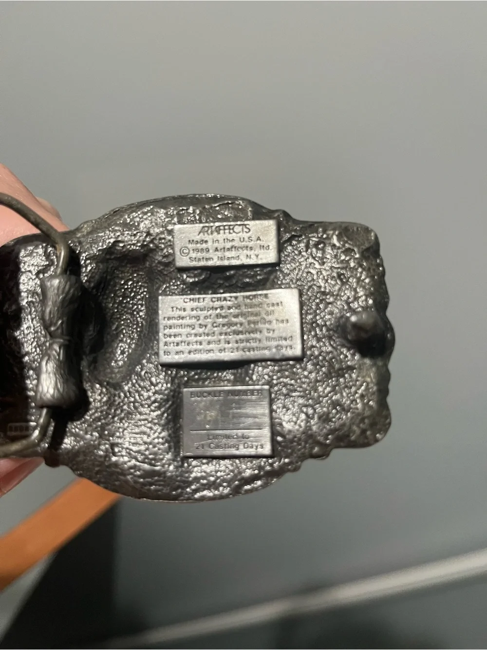 Vintage Artaffects Native American Chief Crazy Horse Pewter Belt Buckle 1989 USA